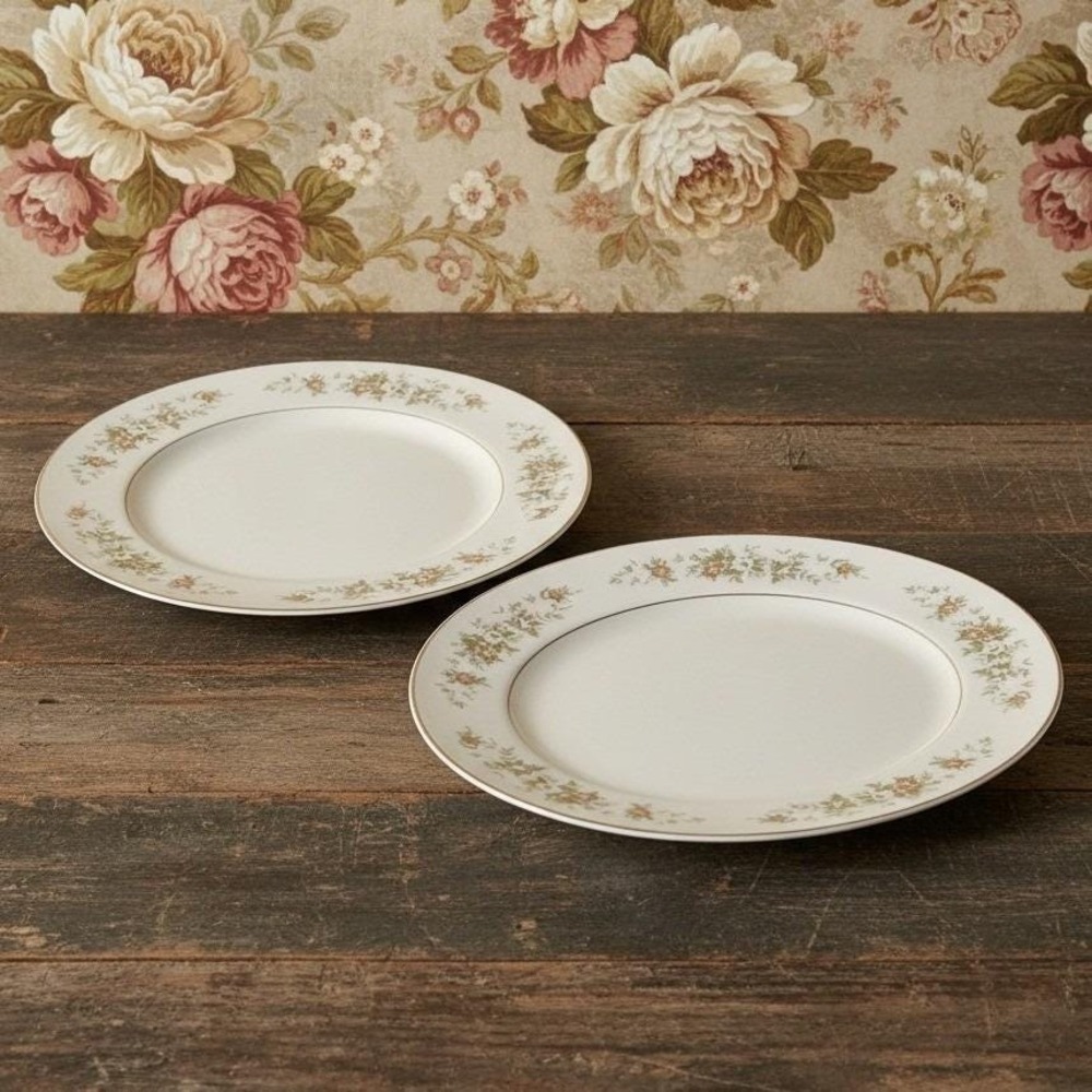 Suffolk Diamond Bone China, occupied Japan 11 inch dinner plate